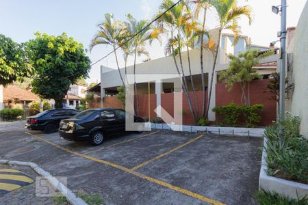 Casa de condomínio à venda com 181m², 3 quartos e 2 vagasÁrea Comum