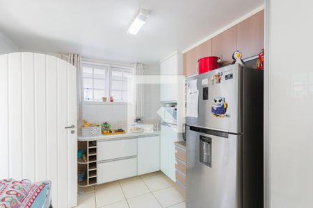 Casa de condomínio à venda com 181m², 3 quartos e 2 vagasCozinha