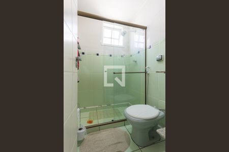 Casa de condomínio à venda com 181m², 3 quartos e 2 vagasBanheiro Social