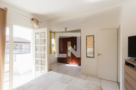 Casa de condomínio à venda com 181m², 3 quartos e 2 vagasSuíte 1