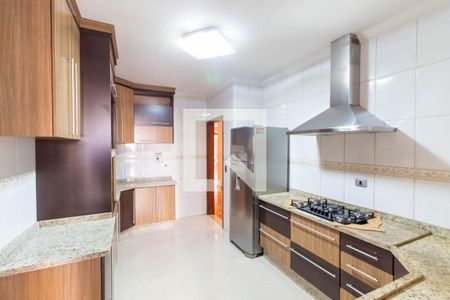 Casa à venda com 200m², 3 quartos e 2 vagas Casa à venda com 200m², 3 quartos e 2 vagasCozinha