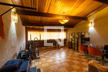 Casa à venda com 200m², 3 quartos e 2 vagas Casa à venda com 200m², 3 quartos e 2 vagasVaranda