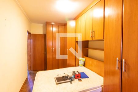 Casa à venda com 200m², 3 quartos e 2 vagas Casa à venda com 200m², 3 quartos e 2 vagasQuarto 2