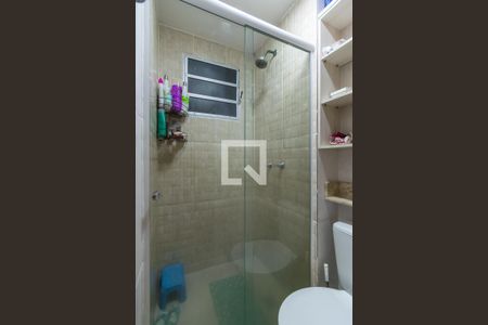 Apartamento à venda com 49m², 2 quartos e 1 vaga Apartamento à venda com 49m², 2 quartos e 1 vagaBanheiro