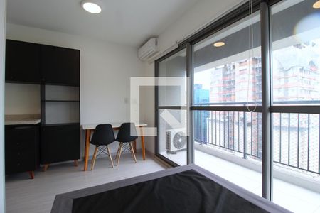 Sala/Quarto de kitnet/studio para alugar com 1 quarto, 25m² em Planalto Paulista, São Paulo