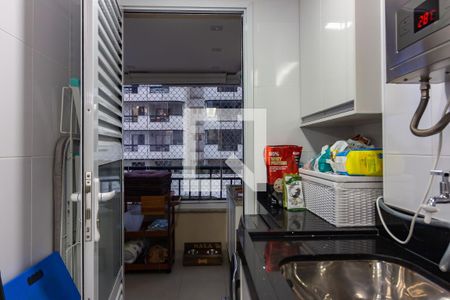 Apartamento à venda com 63m², 2 quartos e 1 vaga Apartamento à venda com 63m², 2 quartos e 1 vagaÁrea de Serviço