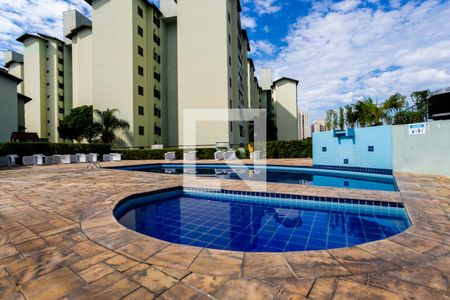 Apartamento para alugar com 51m², 2 quartos e 1 vaga Apartamento para alugar com 51m², 2 quartos e 1 vagaÁrea comum - Piscina
