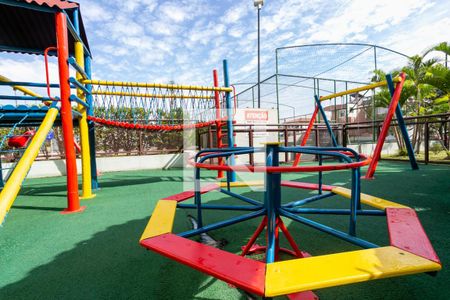 Apartamento para alugar com 51m², 2 quartos e 1 vaga Apartamento para alugar com 51m², 2 quartos e 1 vagaÁrea comum - Playground
