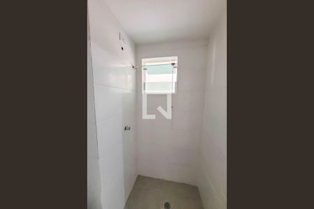 Apartamento à venda com 40m², 1 quarto e sem vaga Apartamento à venda com 40m², 1 quarto e sem vagaBanheiro