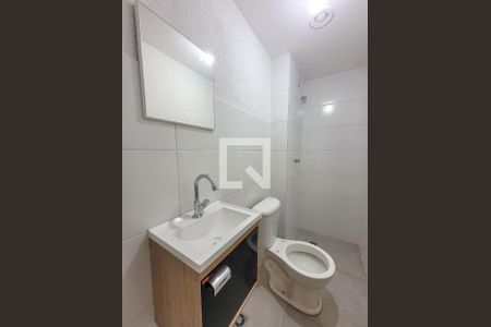 Apartamento à venda com 40m², 2 quartos e sem vaga Apartamento à venda com 40m², 2 quartos e sem vagaBanheiro