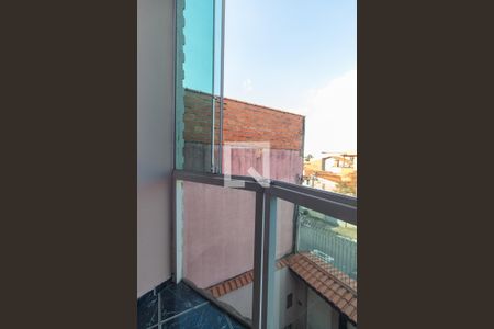 Casa à venda com 230m², 3 quartos e 6 vagasVaranda