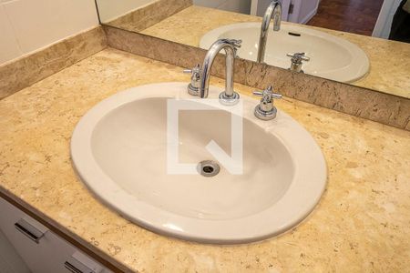 Apartamento para alugar com 95m², 2 quartos e 2 vagasBanheiro Social