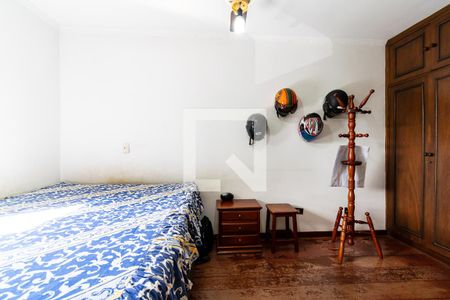 Casa à venda com 218m², 3 quartos e 3 vagasSuíte 3