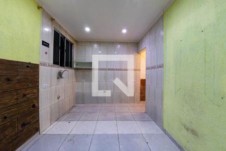 Sala de casa para alugar com 2 quartos, 40m² em Parque dos Bancários, São Paulo