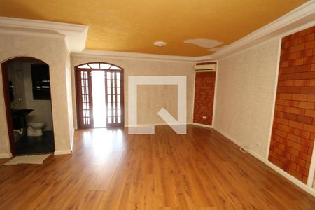 Casa à venda com 550m², 4 quartos e 2 vagasSuite 2