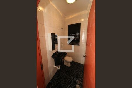 Casa à venda com 550m², 4 quartos e 2 vagasBanheiro suite