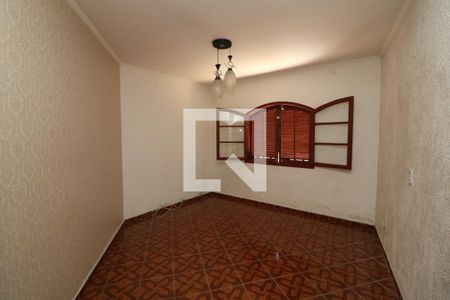 Casa à venda com 550m², 4 quartos e 2 vagasQuarto
