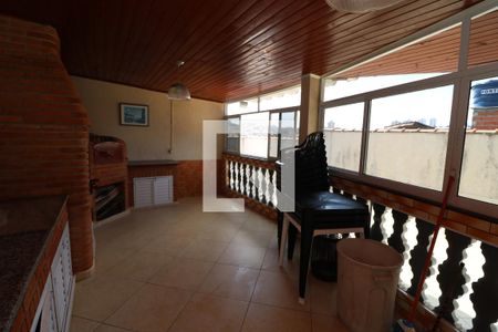 Casa à venda com 550m², 4 quartos e 2 vagasChurrasqueira