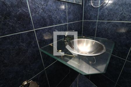 Casa à venda com 550m², 4 quartos e 2 vagasBanheiro