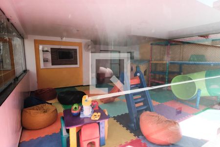 Apartamento à venda com 59m², 2 quartos e sem vagaPlayground