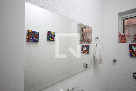 Lavabo de casa à venda com 4 quartos, 160m² em Vila Mariana, São Paulo