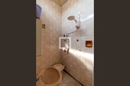 Edícula - Banheiro de casa à venda com 4 quartos, 400m² em Burgo Paulista, São Paulo