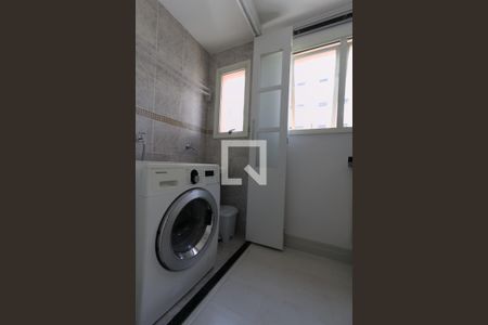 Apartamento à venda com 43m², 1 quarto e 1 vaga Apartamento à venda com 43m², 1 quarto e 1 vagaÁrea de Serviço