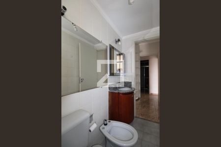 Apartamento para alugar com 65m², 2 quartos e 1 vagaBanheiro da Suíte