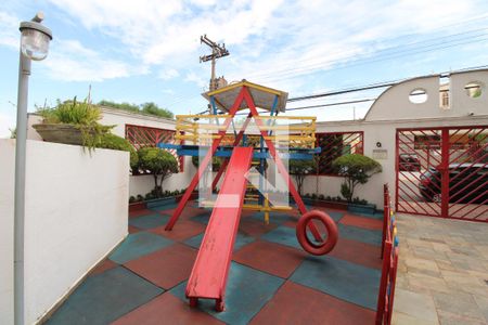 Apartamento para alugar com 65m², 2 quartos e 1 vagaÁrea Comum - Playground