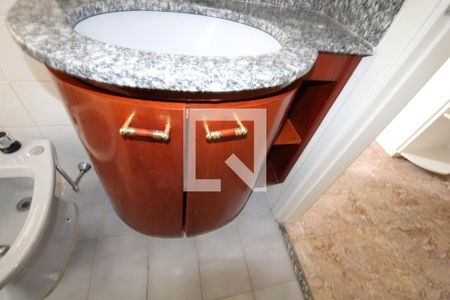 Apartamento para alugar com 65m², 2 quartos e 1 vagaBanheiro da Suíte