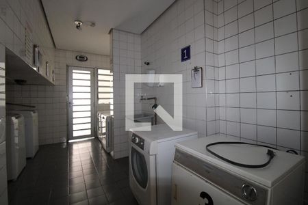 Apartamento para alugar com 65m², 2 quartos e 1 vagaÁrea Comum - Lavanderia coletiva