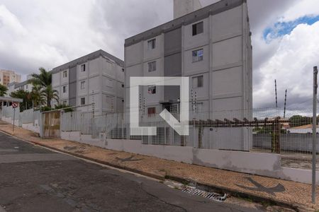 Apartamento à venda com 68m², 2 quartos e 1 vagaFachada do Condomínio