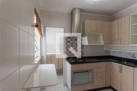 Apartamento à venda com 68m², 2 quartos e 1 vagaCozinha