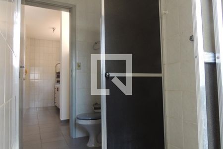 Banheiro de apartamento para alugar com 1 quarto, 44m² em Centro, Campinas