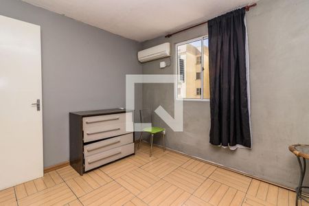 Dormitório2 de apartamento à venda com 2 quartos, 42m² em Vila Nova, Porto Alegre