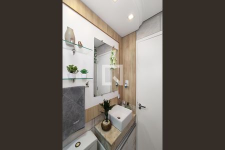 Apartamento à venda com 54m², 2 quartos e 1 vaga Apartamento à venda com 54m², 2 quartos e 1 vagaBanheiro