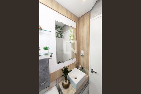 Apartamento à venda com 54m², 2 quartos e 1 vaga Apartamento à venda com 54m², 2 quartos e 1 vagaBanheiro