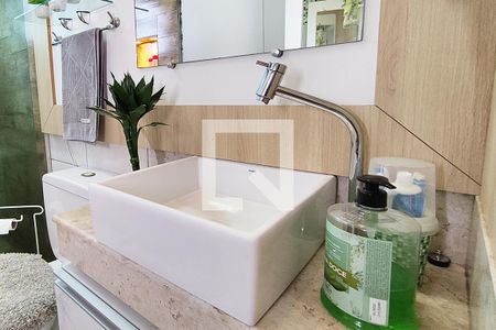 Apartamento à venda com 54m², 2 quartos e 1 vaga Apartamento à venda com 54m², 2 quartos e 1 vagaBanheiro