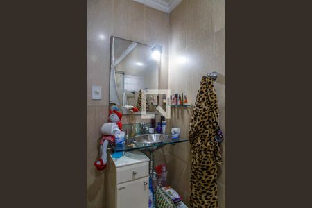 Casa à venda com 175m², 2 quartos e 2 vagasBanheiro Suíte 2