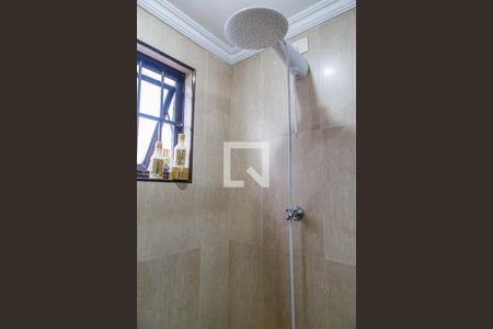 Casa à venda com 175m², 2 quartos e 2 vagasBanheiro Suíte 2