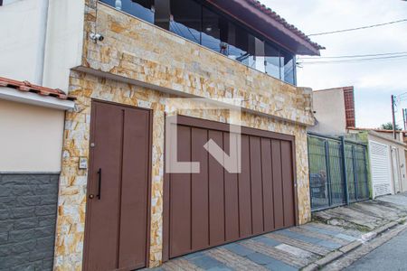 Casa à venda com 175m², 2 quartos e 2 vagasFachada