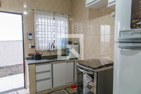 Casa à venda com 175m², 2 quartos e 2 vagasCozinha