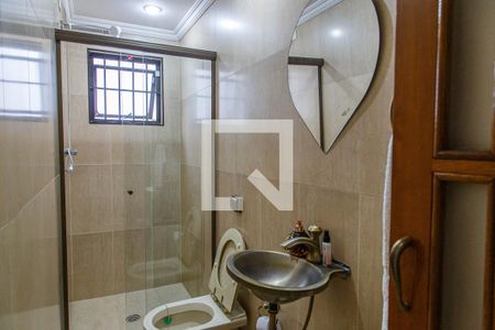 Casa à venda com 175m², 2 quartos e 2 vagasBanheiro 3