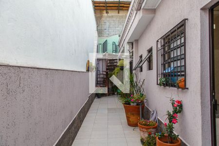 Casa à venda com 175m², 2 quartos e 2 vagasQuintal