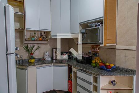 Casa à venda com 175m², 2 quartos e 2 vagasCozinha