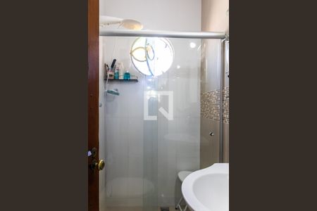 Casa à venda com 100m², 2 quartos e 2 vagas Casa à venda com 100m², 2 quartos e 2 vagasBanheiro Social