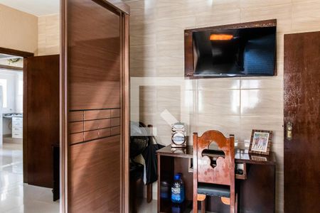 Casa à venda com 100m², 2 quartos e 2 vagas Casa à venda com 100m², 2 quartos e 2 vagasQuarto 1