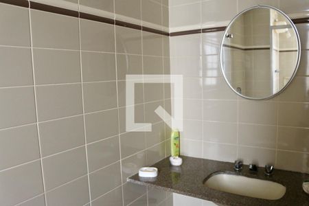 Apartamento para alugar com 300m², 4 quartos e 3 vagasBanheiro Suíte 2