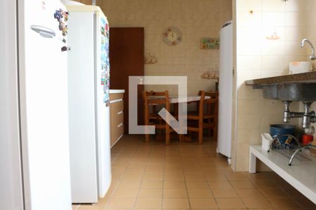 Apartamento para alugar com 300m², 4 quartos e 3 vagasCozinha