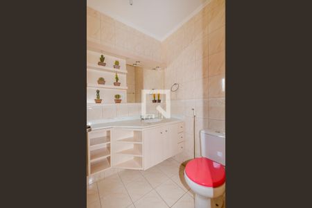 Casa de condomínio à venda com 132m², 3 quartos e 3 vagas Casa de condomínio à venda com 132m², 3 quartos e 3 vagasBanheiro Quarto 2 - Suíte